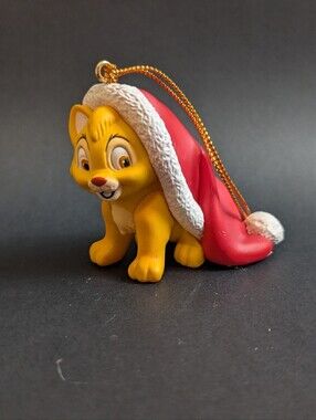 Grolier Christmas Magic Disney Oliver Cat Ornament 26231 136 No Box